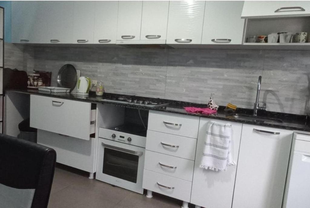 הוילה קבריאטי Royal House מראה חיצוני תמונה